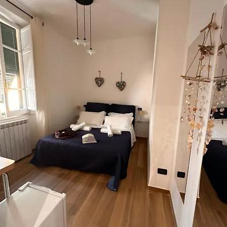 Via Prione Affittacamere La Spezia